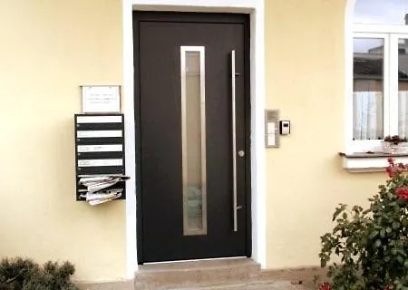 100 Qm - 3 Bed Flat -exclusiv- 7p *